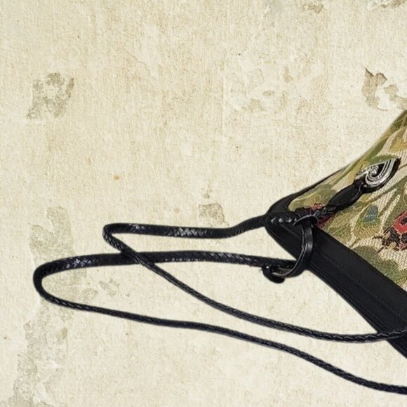 Brighton Collection Alyssa Ladybug Tapestry Shoulder Bag - Preloved Condition - Picture 4 of 10